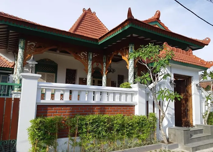 Rumah Jawa Guest House (Syariah)